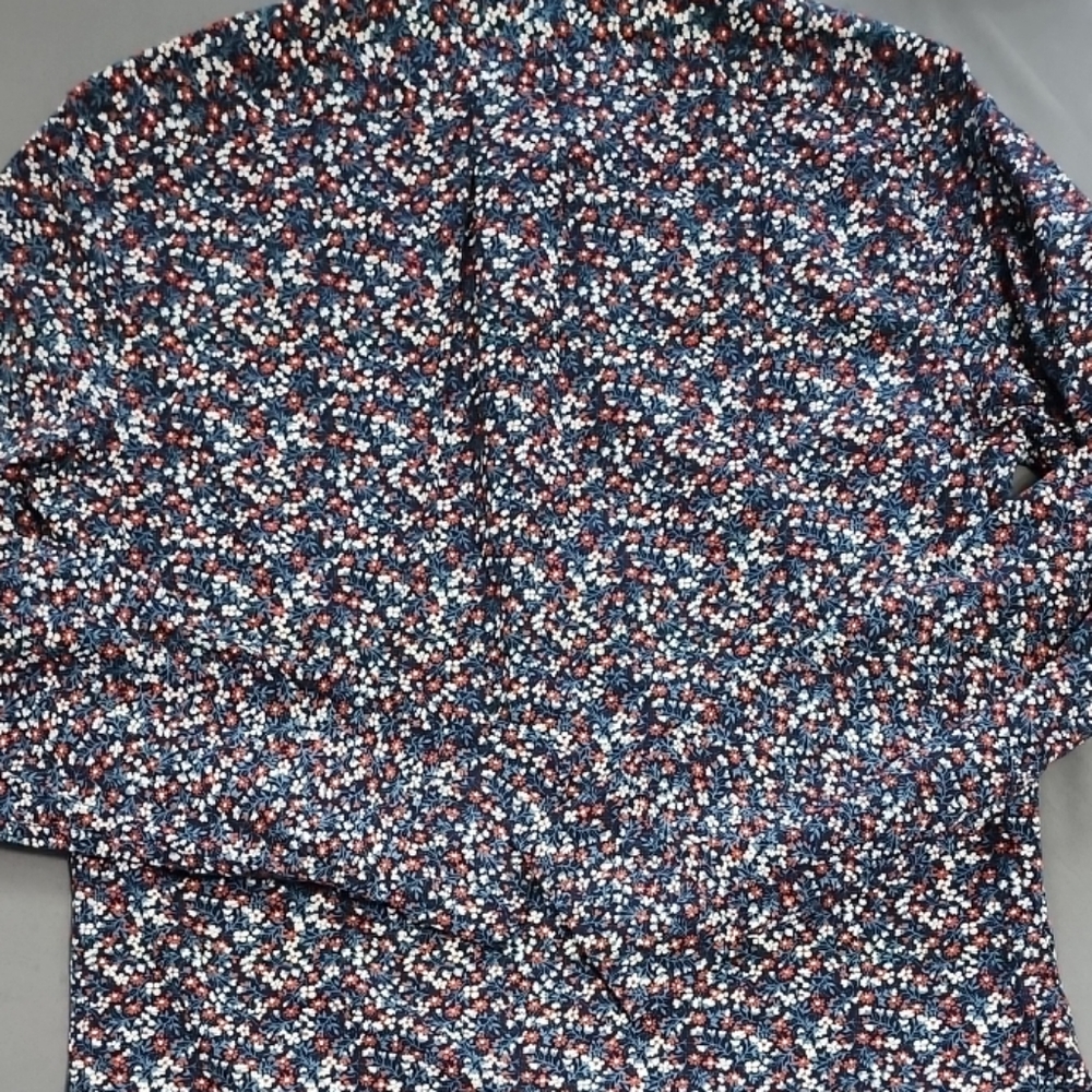 J. Crew Men's Casual Button-Down Shirt - Navy and White Floral - Picture 8 of 8